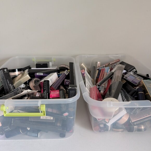 50 Piece Mixed Makeup Lashes Tools Younique It Cosmetics L'Oreal Bareminerals - Picture 8 of 9